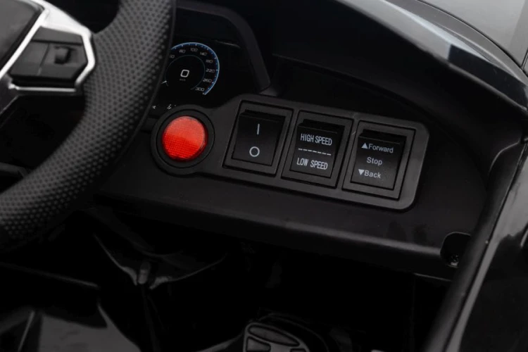 pol_pl_Auto-Na-Akumulator-Audi-E-Tron-GT-Czarne-QLS-6888-11953_10.jpg