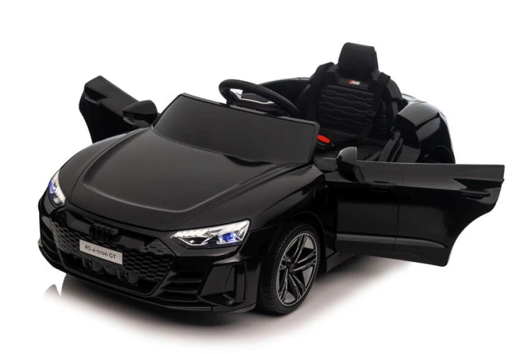 pol_pl_Auto-Na-Akumulator-Audi-E-Tron-GT-Czarne-QLS-6888-11953_11.jpg