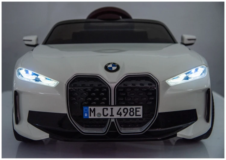 pol_pl_Auto-Na-Akumulator-BMW-i4-4x4-JE1009-Bialy-29010_12.jpg